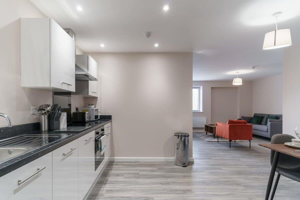 Bright 2 Bed Apartment Manchester - Sleeps 4 Εξωτερικό φωτογραφία